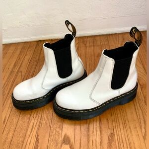 Dr Martens 2976 Quad Platform Chelsea Boot White Smooth Leather - 6UK, 8US, 39EU